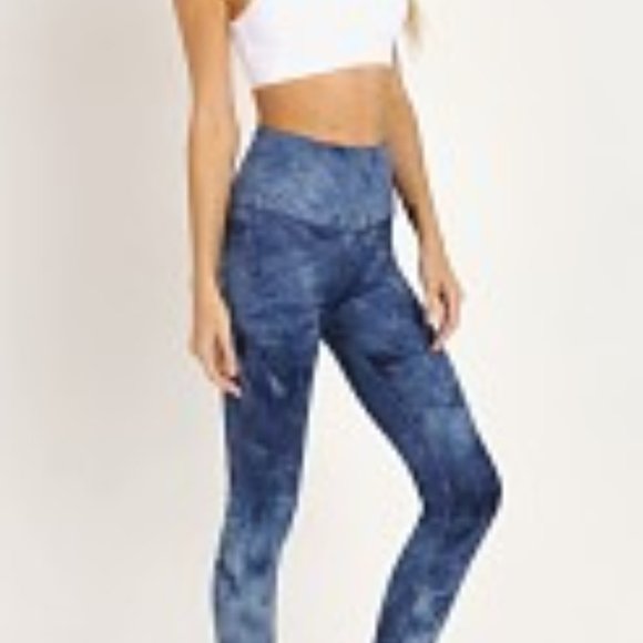 Beyond Yoga Smokeshow Wave High Waist Legging - Picture 2 of 5